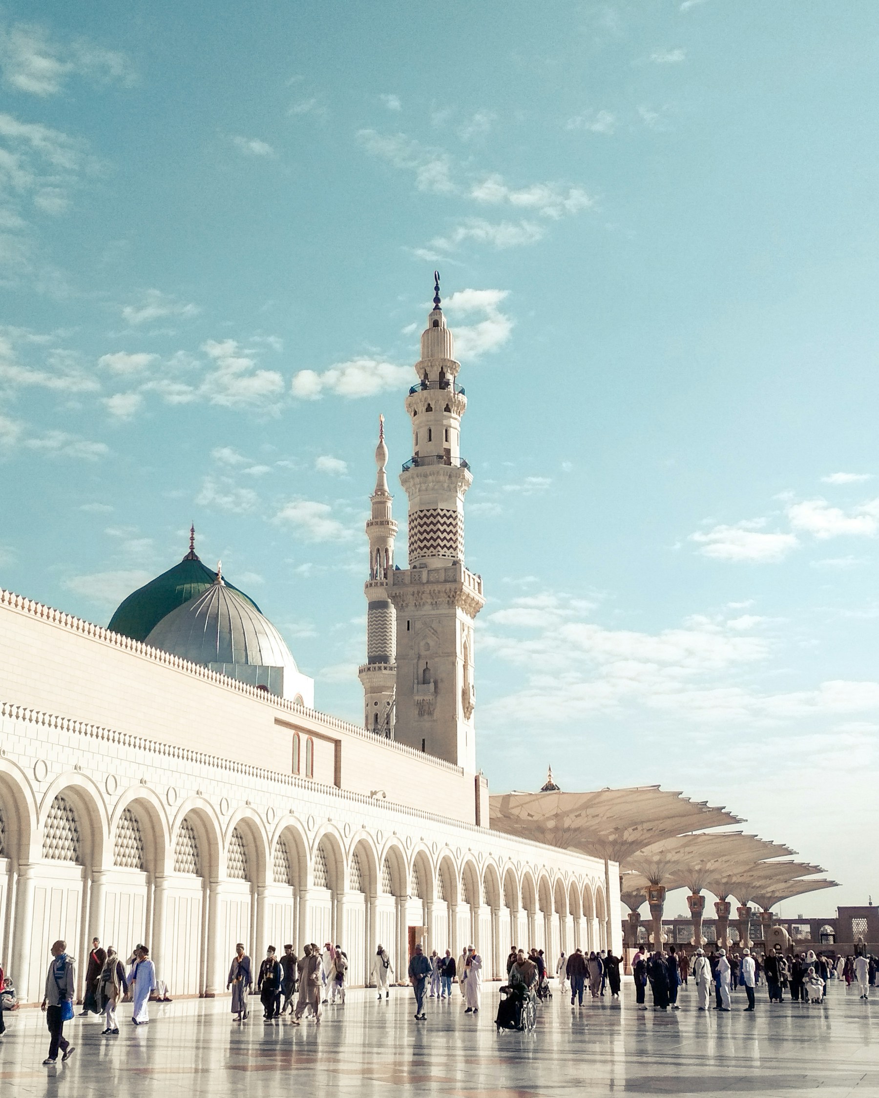 The arcades and minarets of Masjid an-Nabawi
